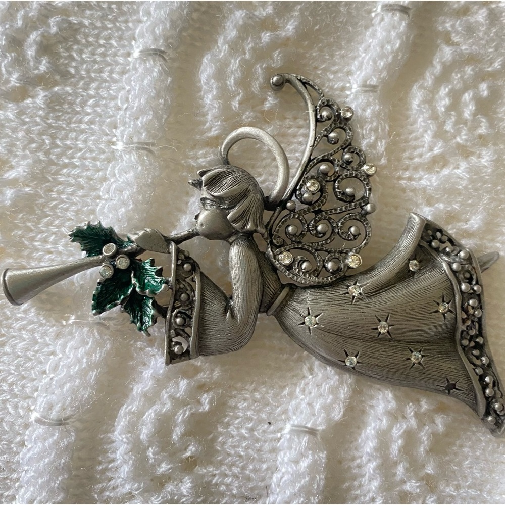 JJ Jonette Signed Christmas Angel Crystal Pewter Brooch Winged Rhinestone
